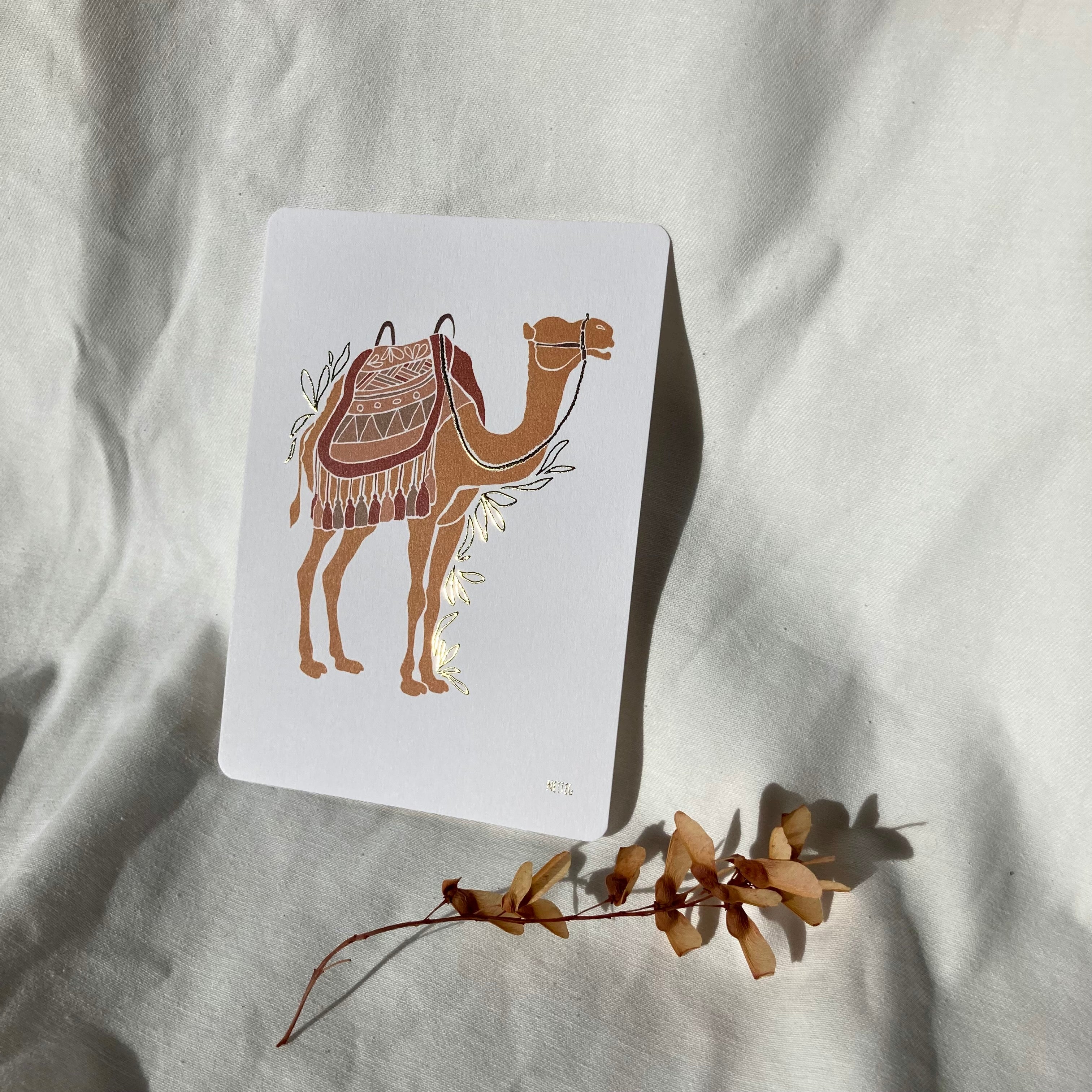 Kerstkaart enkel | Kameel | Kleurvlakken | Goudfolie | Netteg