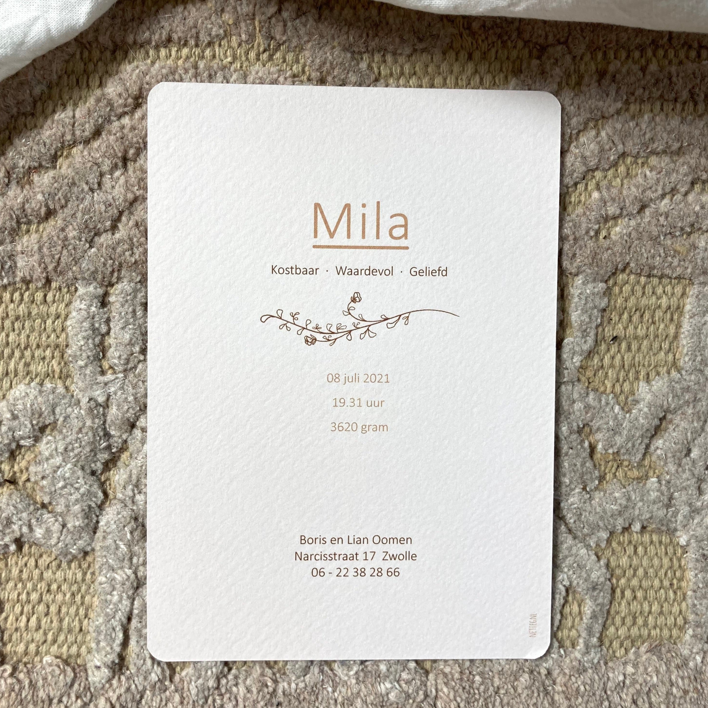 Geboortekaartje Mila | Beige