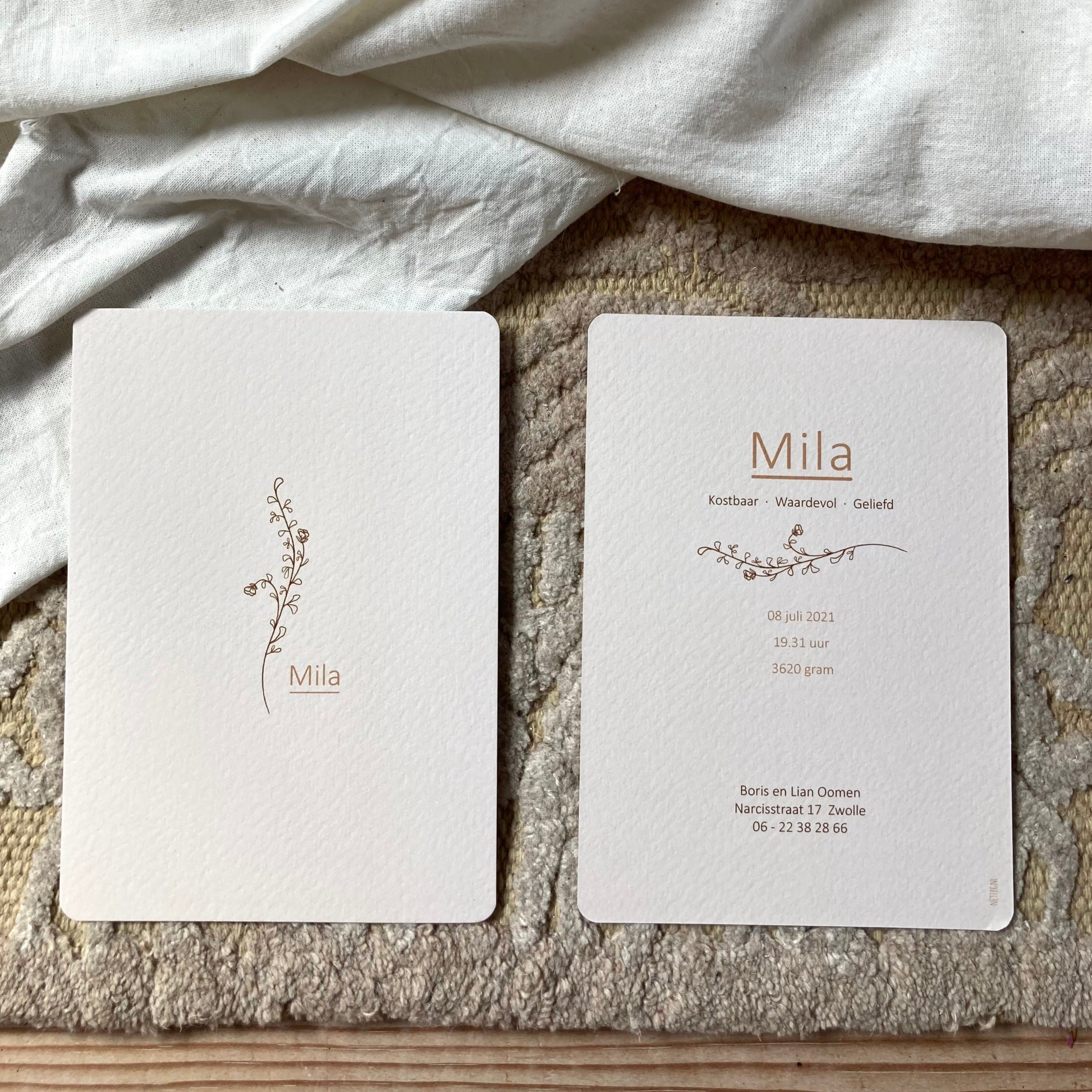 Geboortekaartje Mila | Beige