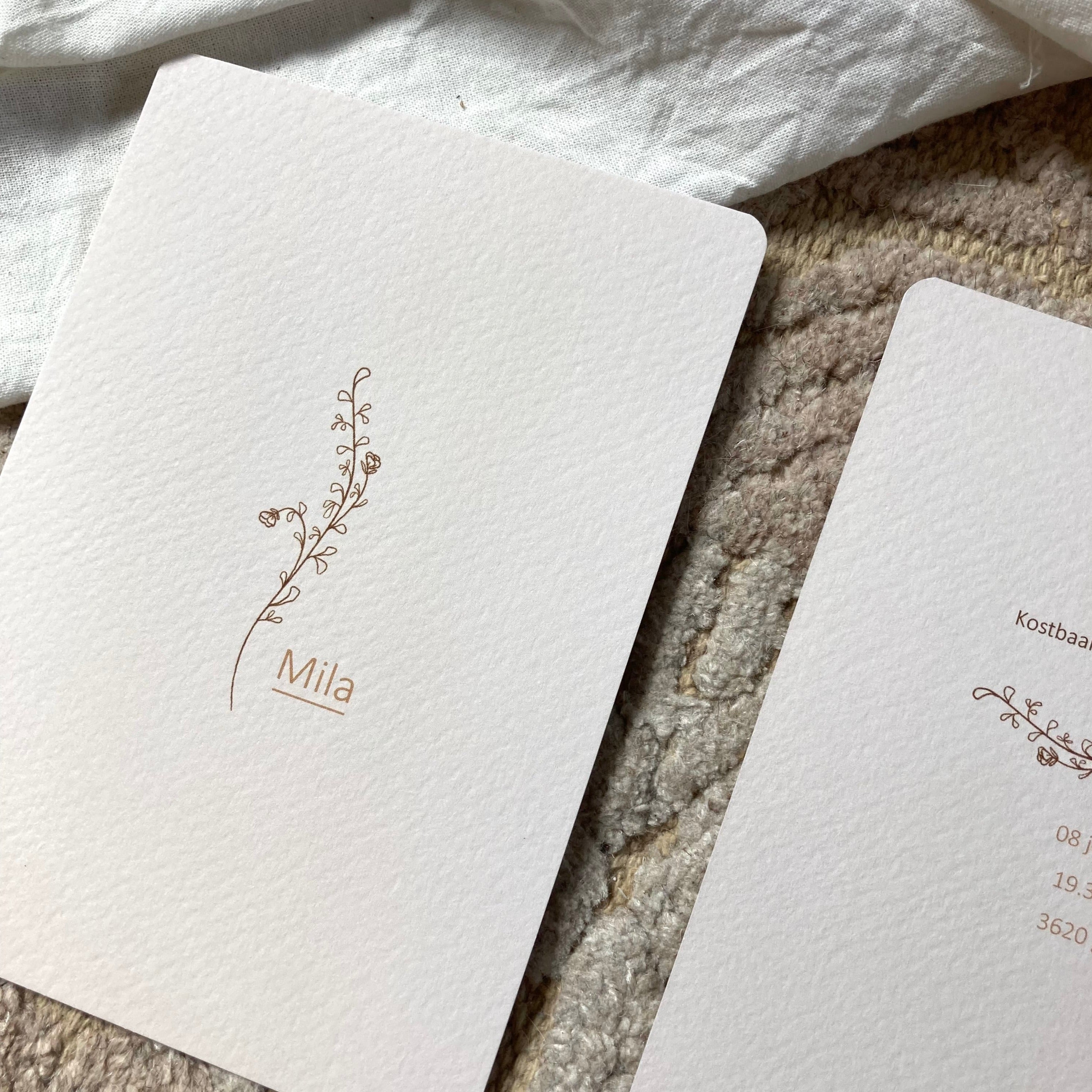 Geboortekaartje Mila | Beige